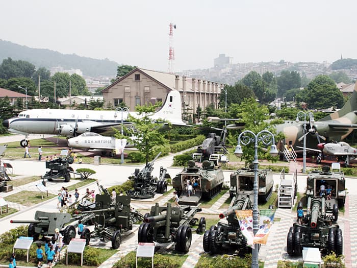 War and National Museums of Korea