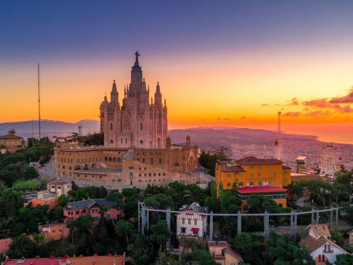 Big palace in the middle of Barcelona