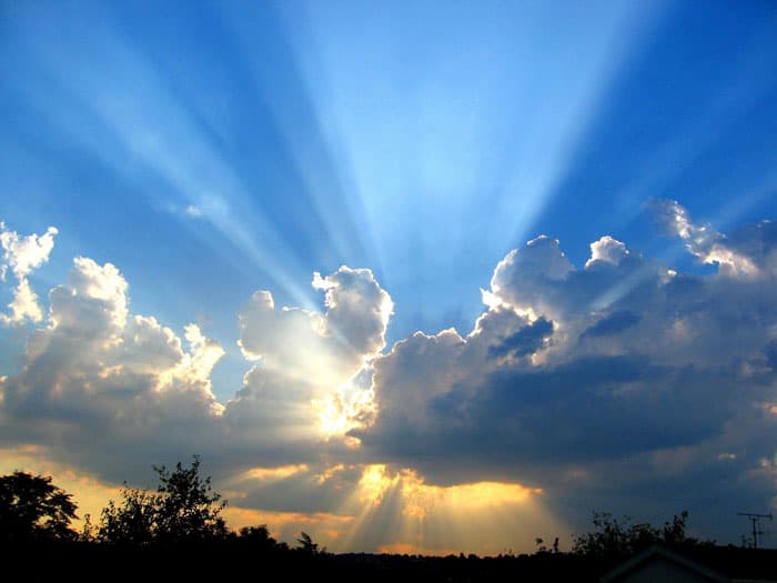 Clouds Vital Roles